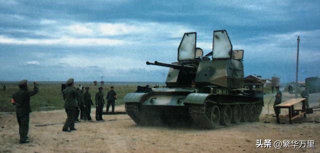 pgz04式25毫米自行高炮图片