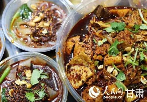 甘肃天水麻辣烫。人民网记者 王文嘉摄