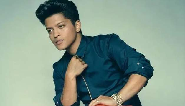 火星哥欠5000万赌债?150万一场卖唱还债,没钱就洗盘子