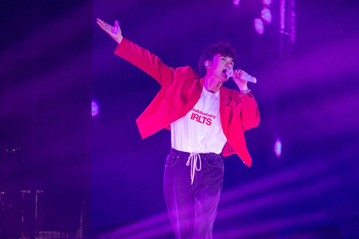 古巨基巡演上海站开唱 回忆金曲连唱点燃上海