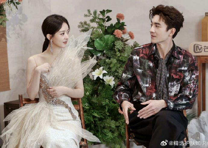 这回像结婚登记处的合照了…|登记处|结婚|林更新