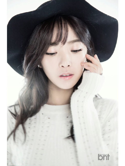 裴涩琪晒图官宣怀孕 恭喜姐姐,要一直幸福呀|裴涩琪