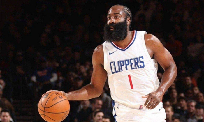 前四危险哈登复出10投9分晃倒对手惊艳前三节0分被吐槽