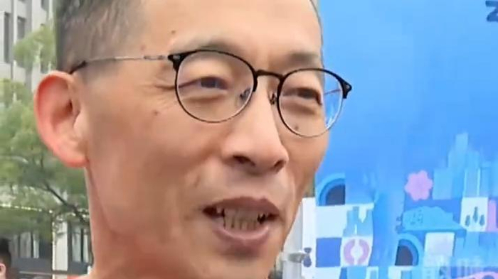 施一公带队参加临平半程马拉松来享受比赛