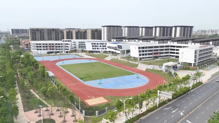 就是现在2024武汉空港国际商务新城半程马拉松ta来啦