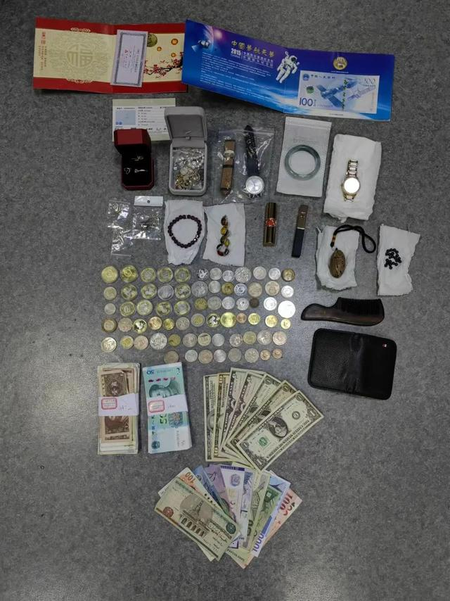 换脸大盗连入4户人家卷走10余万元财物