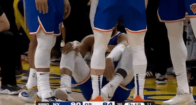 小佩顿垫脚布伦森险酿悲剧勇士队"毁人不倦",西部第九还给湖人|勇士