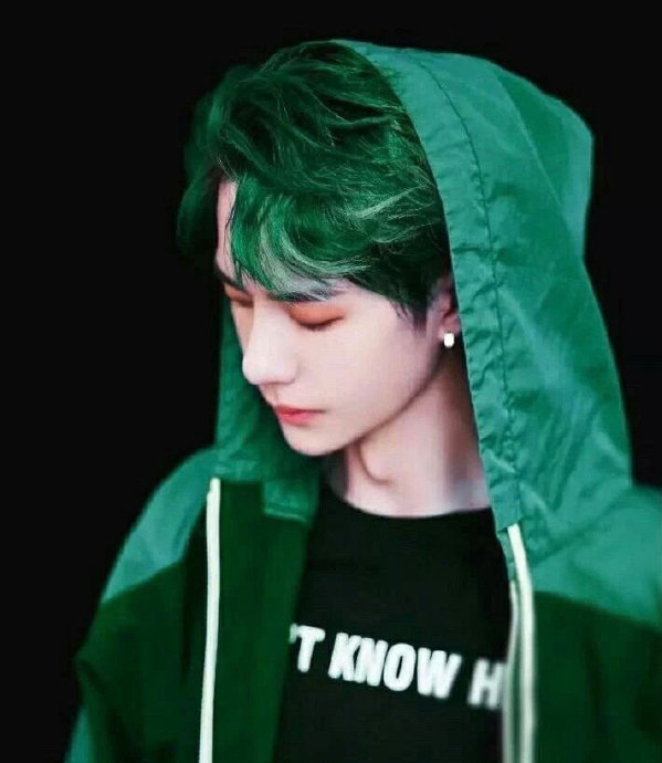 记得后天来看《追风者》|追风者|造型|王一博_新浪新闻