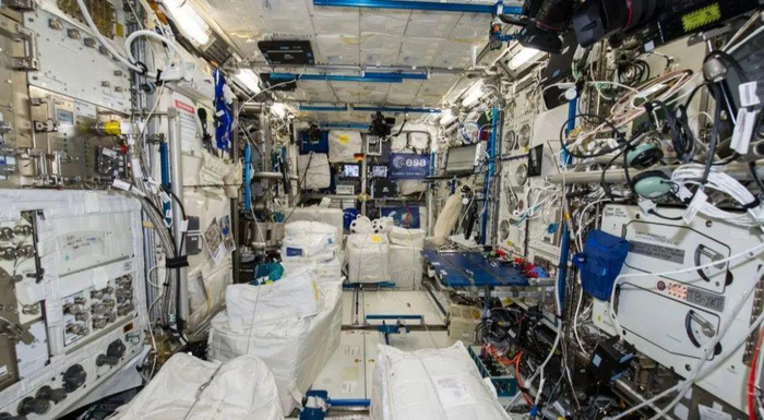 有漏气情况|国际空间站|漏气|太空垃圾_新浪新闻