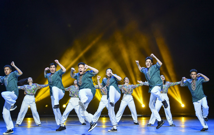 维吾尔族女舞者:带领青年拥抱民族风街舞|新疆艺术学院|街舞|新疆