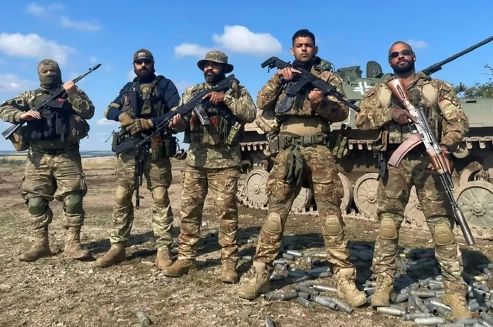 格鲁吉亚|雇佣兵|立陶宛_新浪新闻