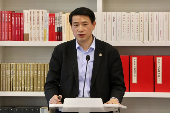 "远集坊:人工智能在出版领域的应用"在京举办,人教社社长黄强受邀出席