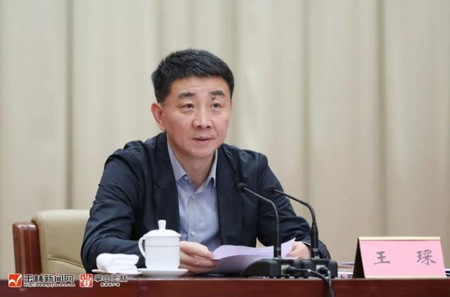 王琛:让老百姓更幸福|玉林市_新浪新闻