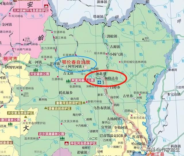 在鄂伦春自治旗阿里河镇西北10公里嘎仙洞森林公园内,大兴安岭北段
