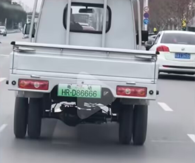 老头乐改半挂老头乐改房车求求你们快住手啊