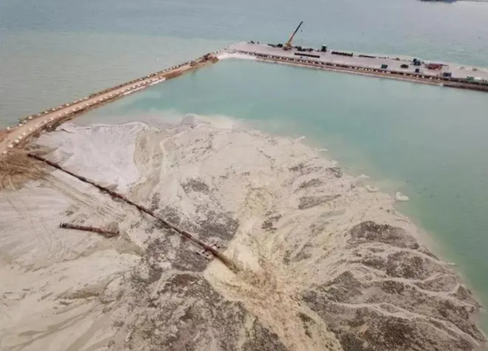 中国仁爱礁有变化!西方卫星发现:每天超4艘船舰活动,内外都有|仁爱礁|