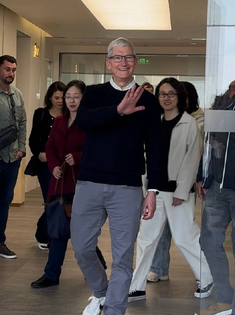 我们在上海再一次见到了苹果ceotimcook
