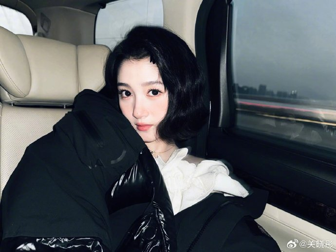 关晓彤短发#已深深爱上短发新造型!