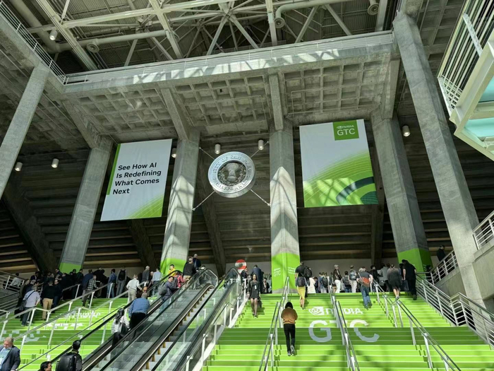 连线gtc|与会中国面孔众多,阿里字节等组队"找芯"|英伟达|圣何塞|姚晓