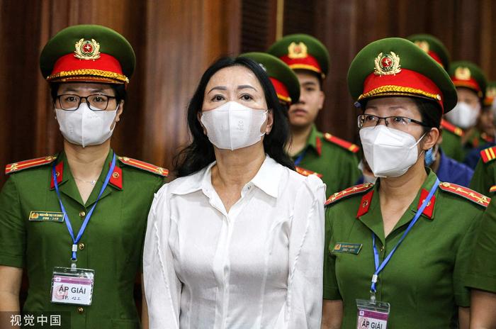 越南女首富出庭受审，检方建议：判处死刑