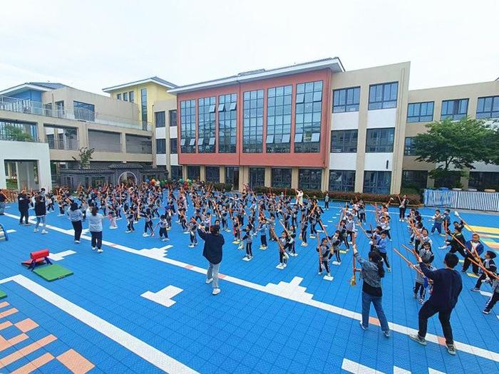 豐利鎮中心幼兒園致力於繼承和發展古鎮