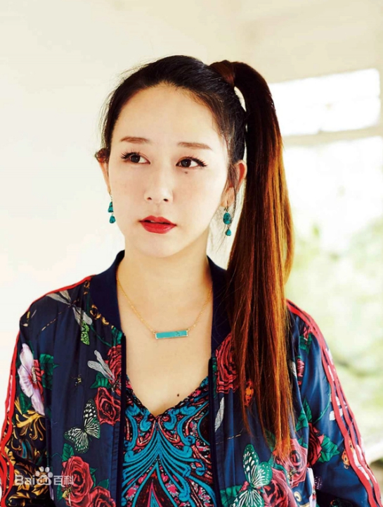 作品,还被改编为爆款日剧,荣仓奈奈,杏,仲间由纪惠等一线女星都参演过