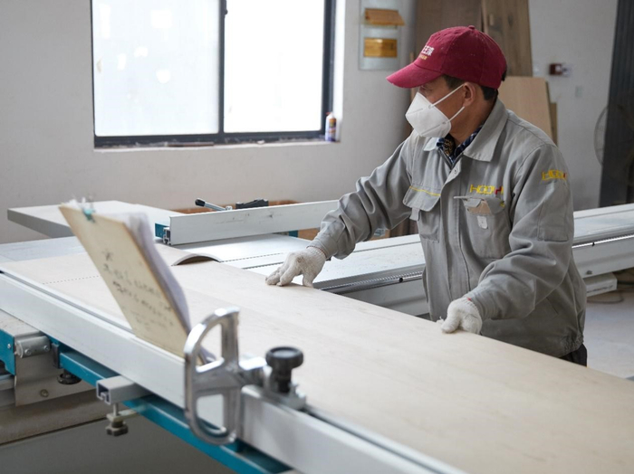 朴愫木作家具生产工厂