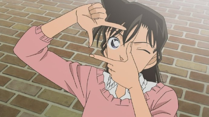 今天是中毛利兰的声优山崎和佳奈老师的生日,生日快乐!