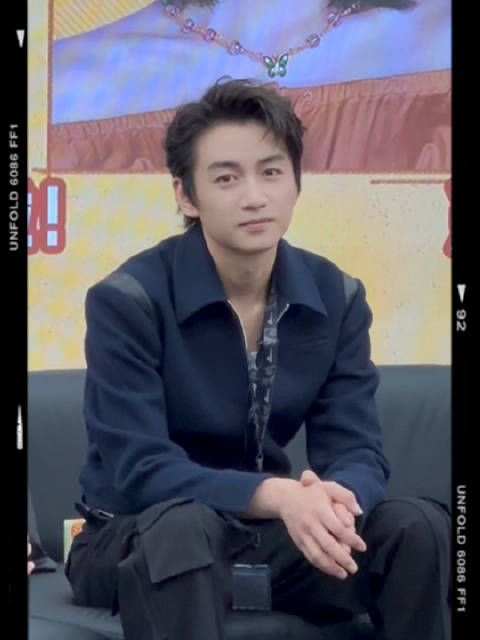 陈晓超话陈晓说看小日子一点不揪心花絮视频送达笑意盈盈精彩不停相见