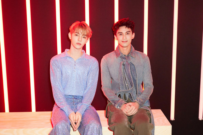 章昊loewe和杨幂 吴磊同框合照9615次元壁破了的感觉|杨幂|吴磊