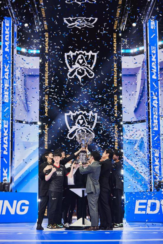 edg首秀无畏契约马德里大师赛朱一航助威中国电竞