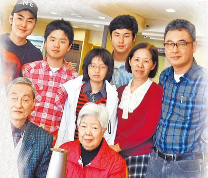 41岁的阮经天再度翻红看了他的眼泪我顿悟了父子关系的重要性