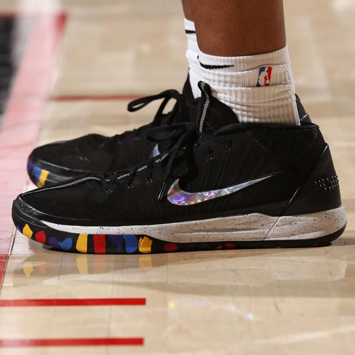 nba 球鞋合集!疯狂三月开战!球星集体上脚大学 pe!