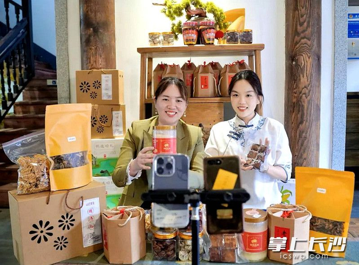 望城妹子开乡村振兴馆开馆8个月帮农户销售农产品1200万元