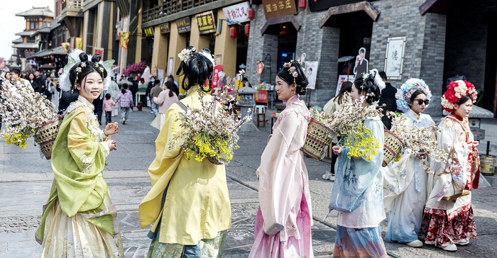人美花娇醉春风|首山|襄城县|鸠山_新浪新闻