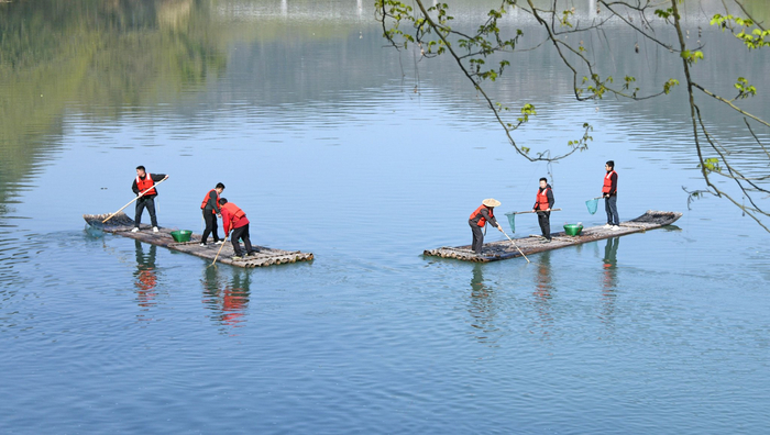 王君宝图片:王君宝,沙晓峰,彭张青,石枫,刘满仓,曹祎铭,张爱林,童国强