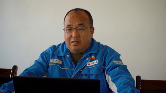 多年来,张荣才带领班组先后高质量完成了兰州石化大检修,兰州国家原油