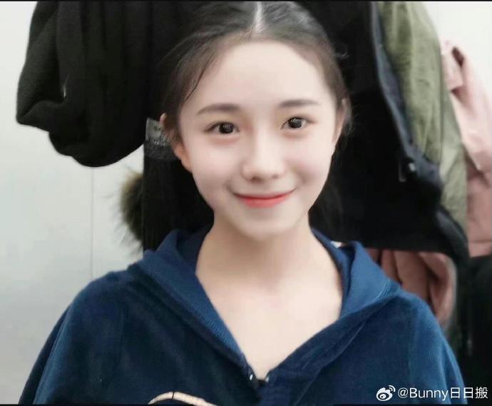 出道前还是素人的刘浩存,天生丽质的真美女