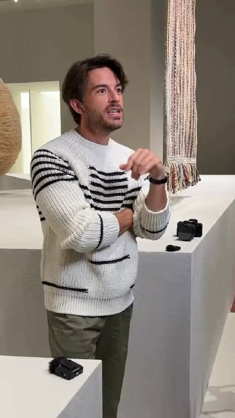 jonathanbailey在上海loewe展览接受采访说中文好可爱