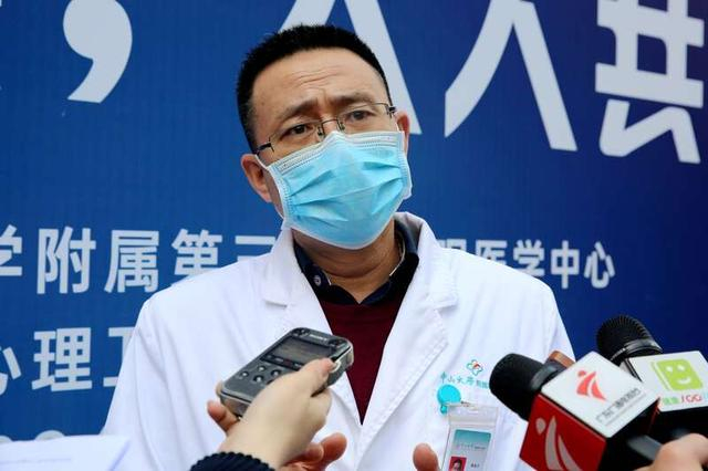 中山三院精神心理科主任医师韩自力。甄晓洲/摄