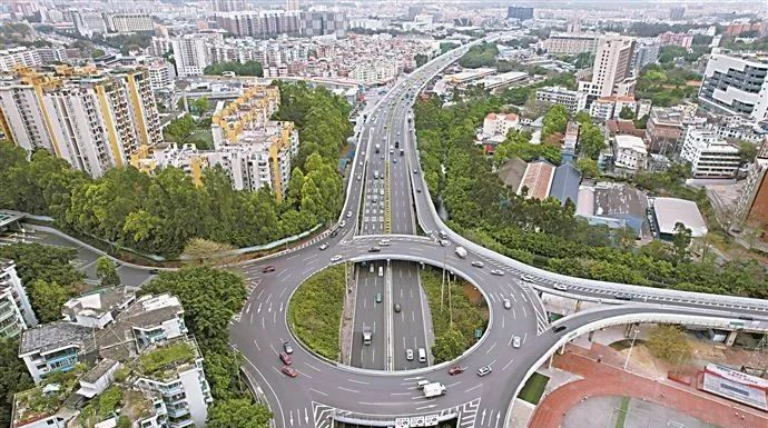 广州北环高速公路扼守着广州北部进入城区的主要交通咽喉。