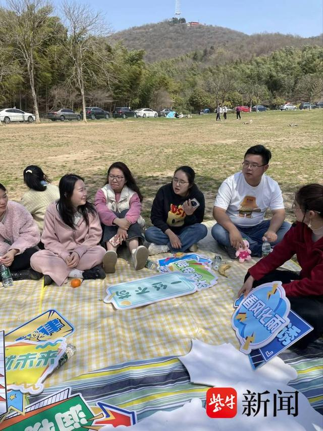 以青春之奋斗,创未来之辉煌,镇江实验学校"青禾成长团"三月团建|青年