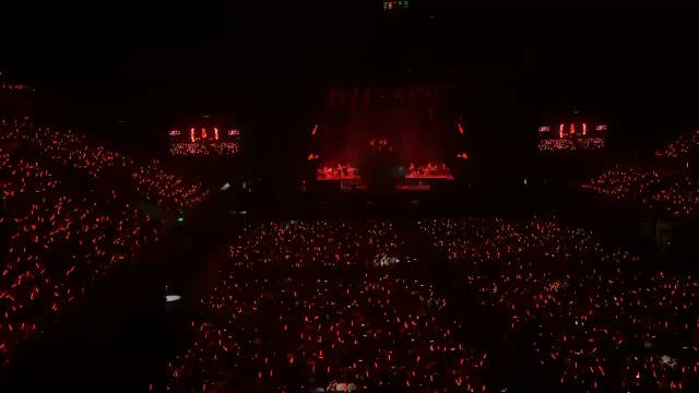 今晚tizzyt来之不易演唱会用超燃状态点燃深圳湾体育馆头文字t巅峰开