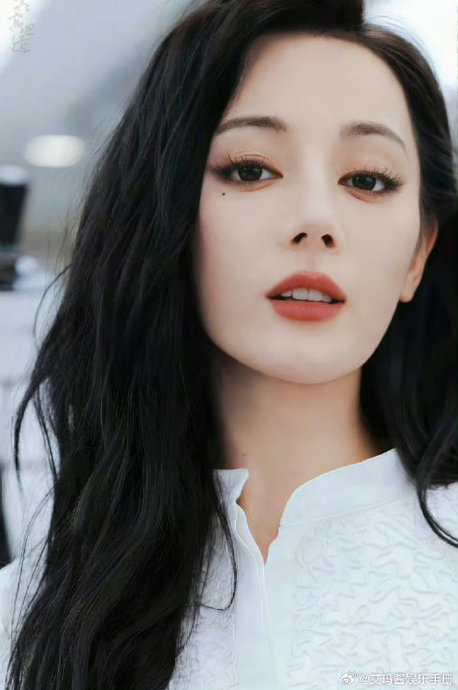 女星烟熏妆,pick谁表现力?|周也|杨紫|陈都灵_新浪新闻