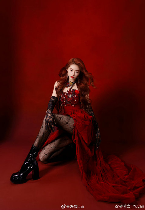 舞台王者@喻言_yuyan 杀回音乐节了～彩排图也可以感受到满满的气势