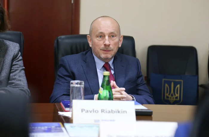 乌克兰驻华大使里亚比金到访ccg座谈交流|全球化|乌克兰|ccg_新浪新闻