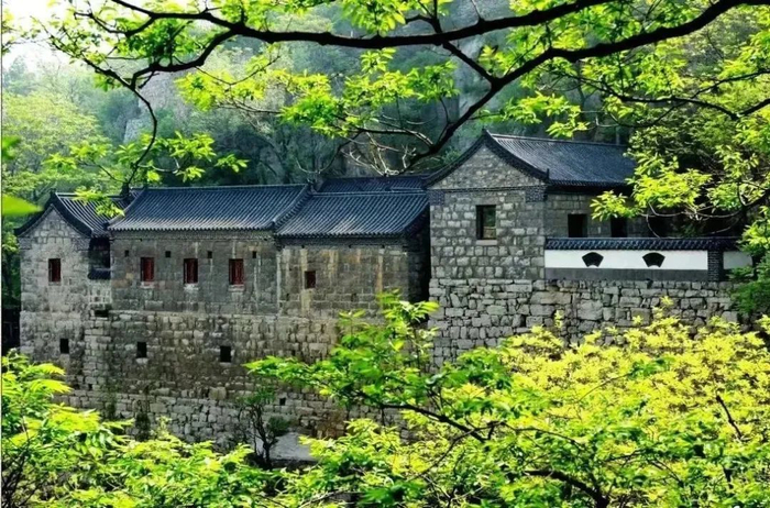 06齐盛湖公园-牛记庵途经站点:齐盛湖公园,牛记庵发车时间:齐盛湖