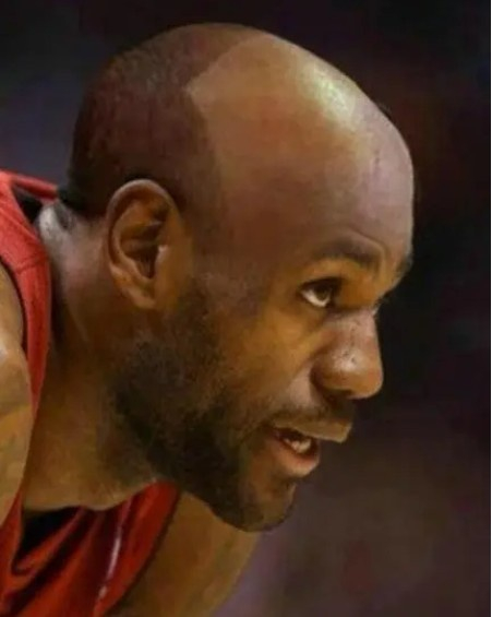 a键盘侠老詹影响力不如库里ai的真相美网友超人我模仿不来