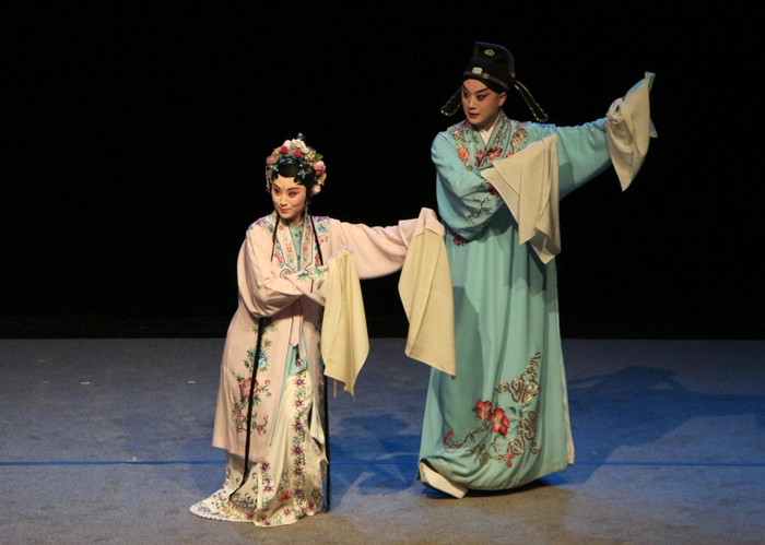 艺评墙头马上经典老戏仍有当代思考