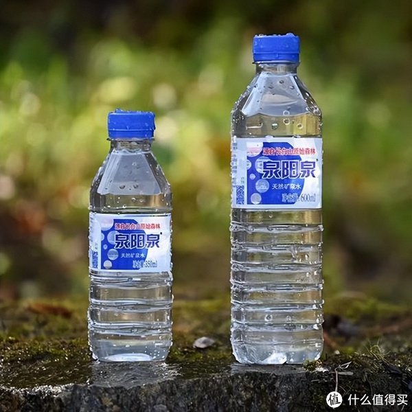 从娃哈哈和农夫山泉事件,聊聊什么样的饮用水算是好水